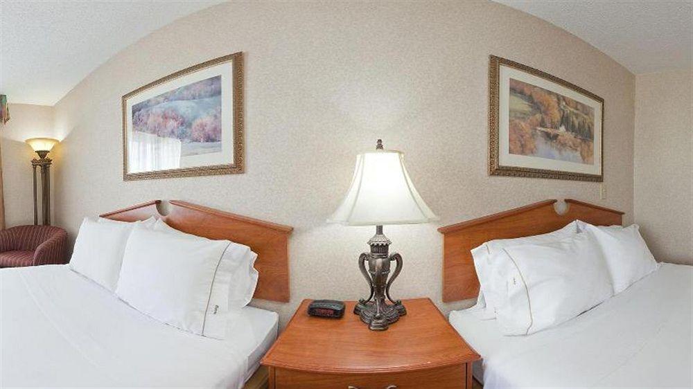 Holiday Inn Express & Suites Vermillion, An Ihg Hotel Exteriér fotografie